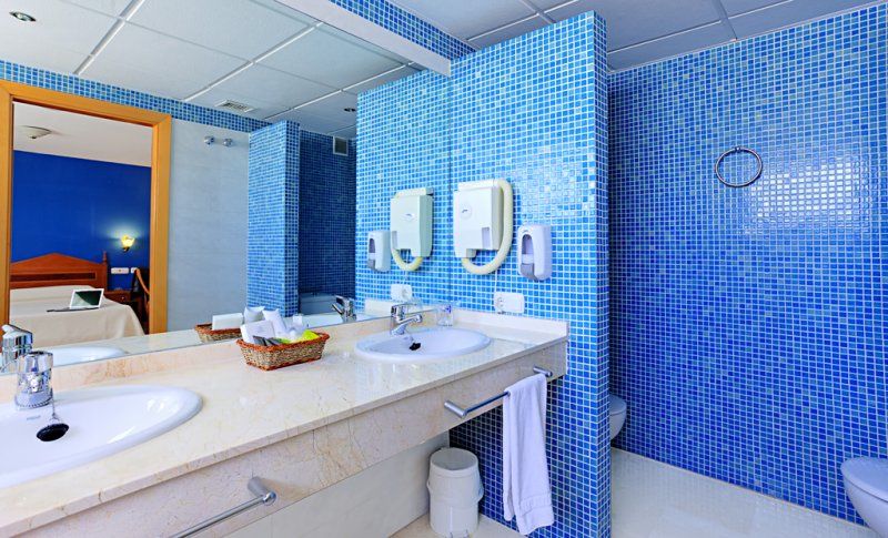 Tocina Business Hotel