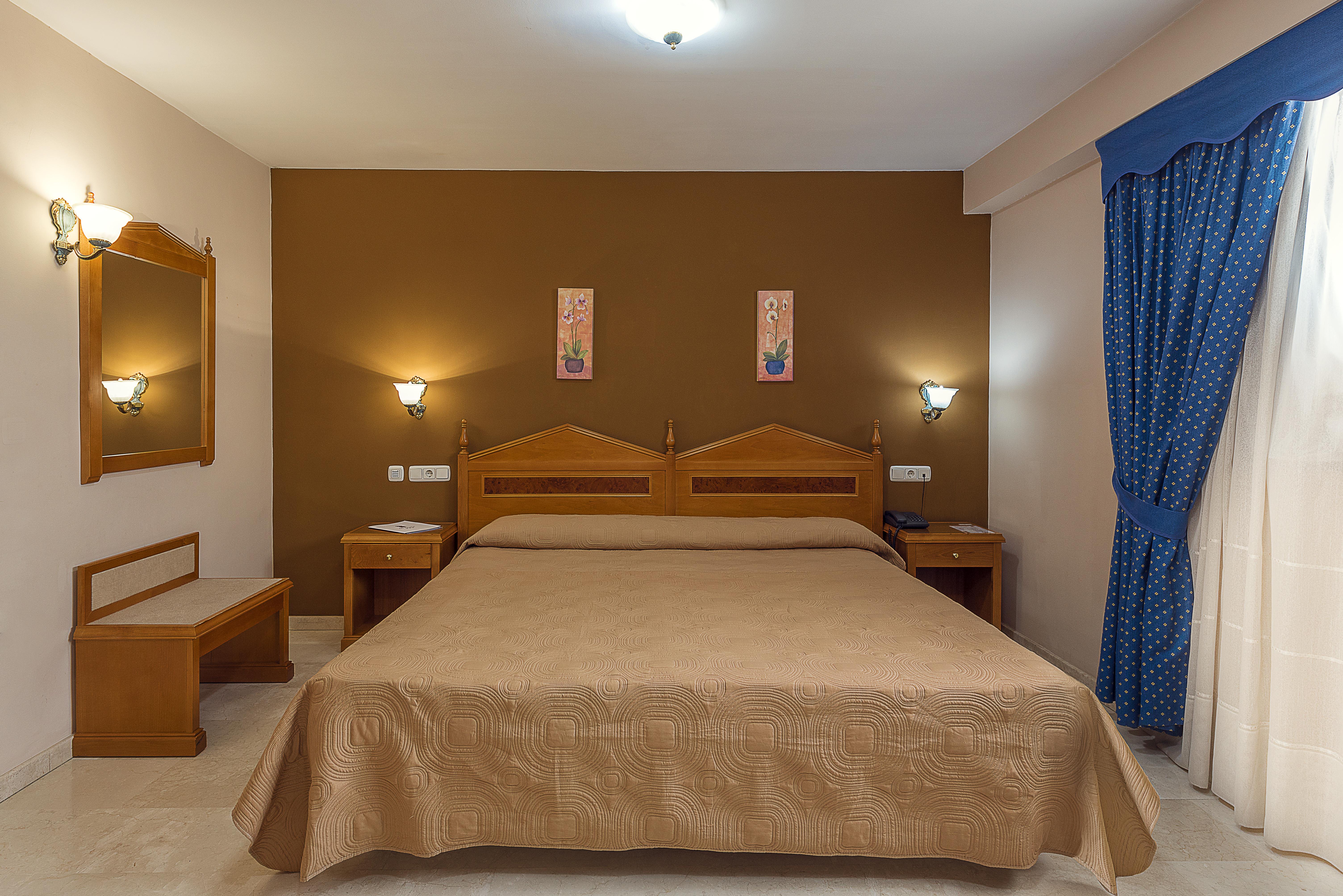 Tocina Business Hotel